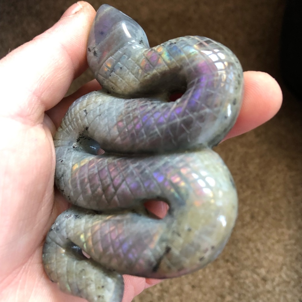 Labradorite Crystal Snake - Picture 11 of 15